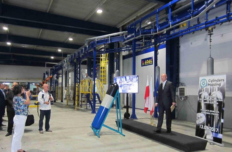 Komplexní lakovací a dokončovací linka v provozu